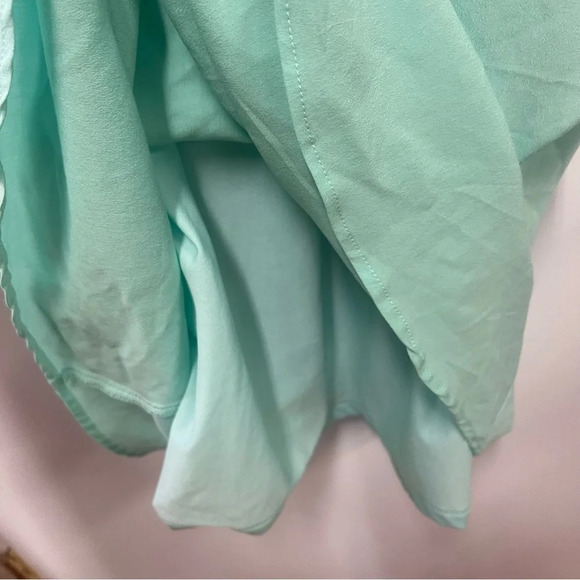Entro Boutique Mint Ruffle Back Dress with Pockets and Racer Back Size Small - Picture 7 of 8